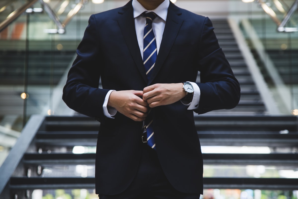 Men's Raymond Suiting Shirting and Kurtas